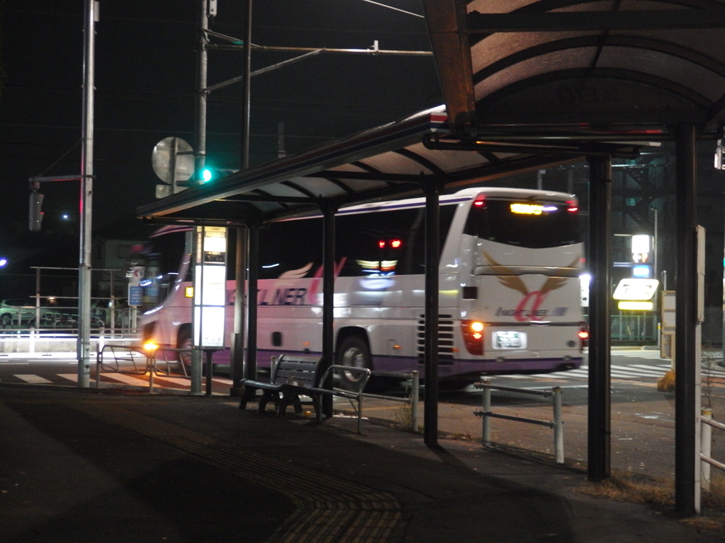 高尾駅一番バス（到着だけど）その2