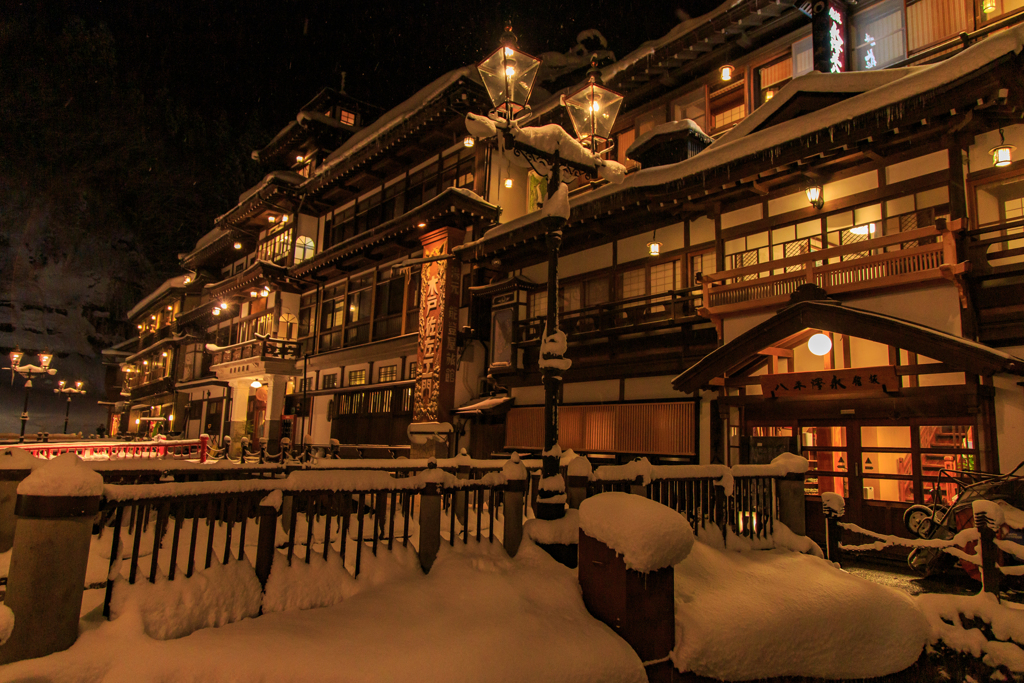 銀山温泉