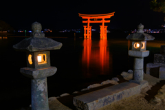 厳島神社　夜景