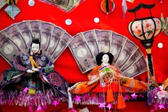 節句の沙汰も金次第