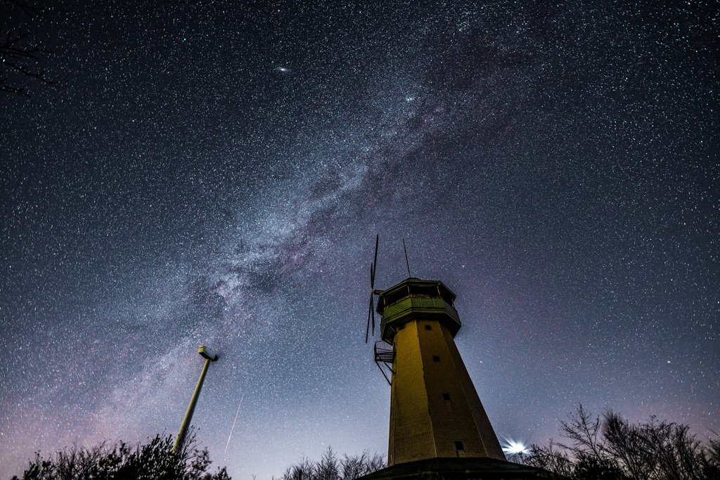 おうし座流星群と天の川