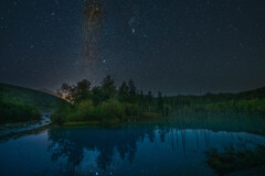 深夜の青い池