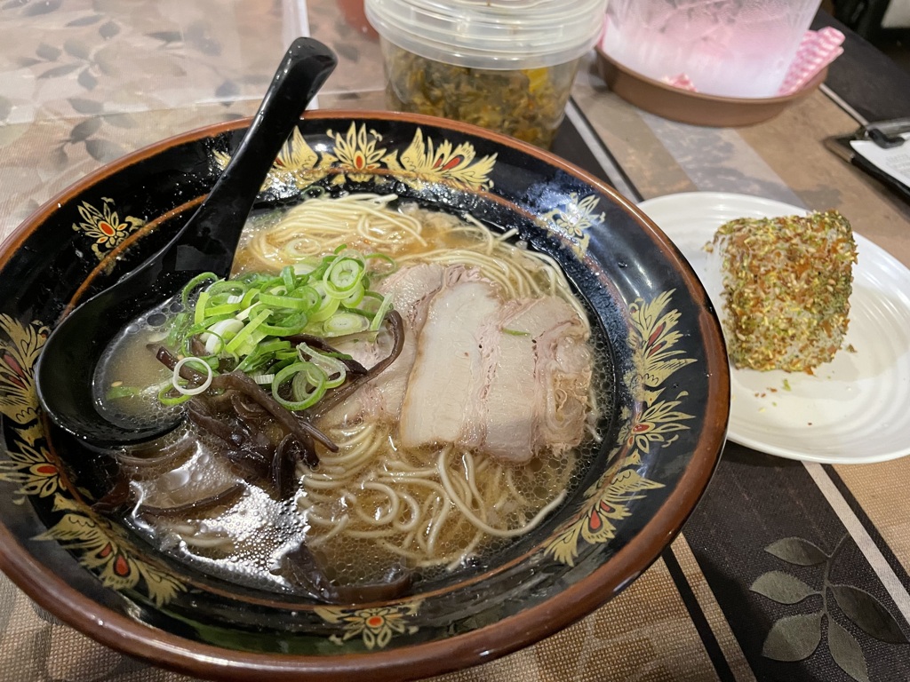 【爆食ネタ】博多ラーメン②