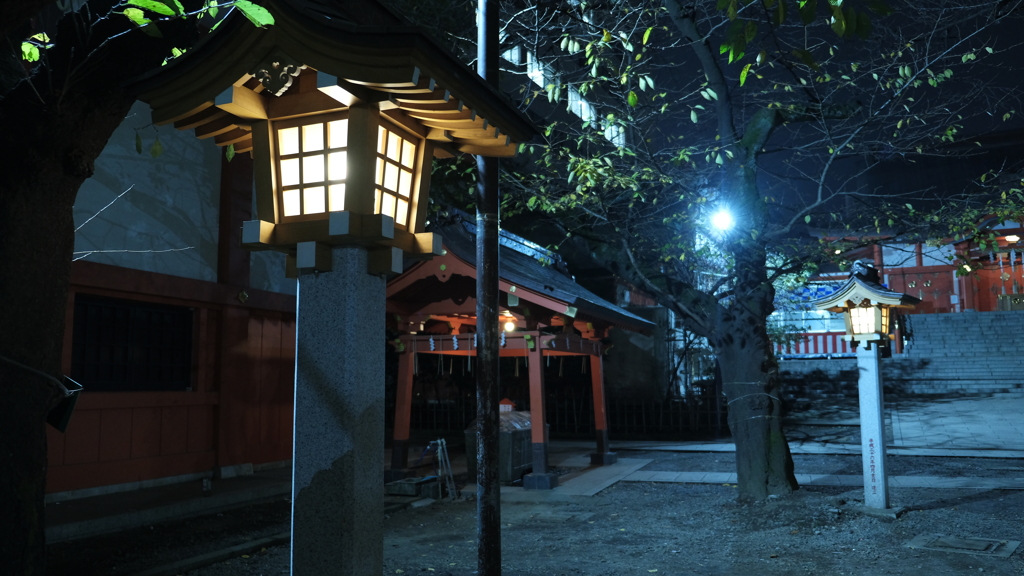 夜の神社