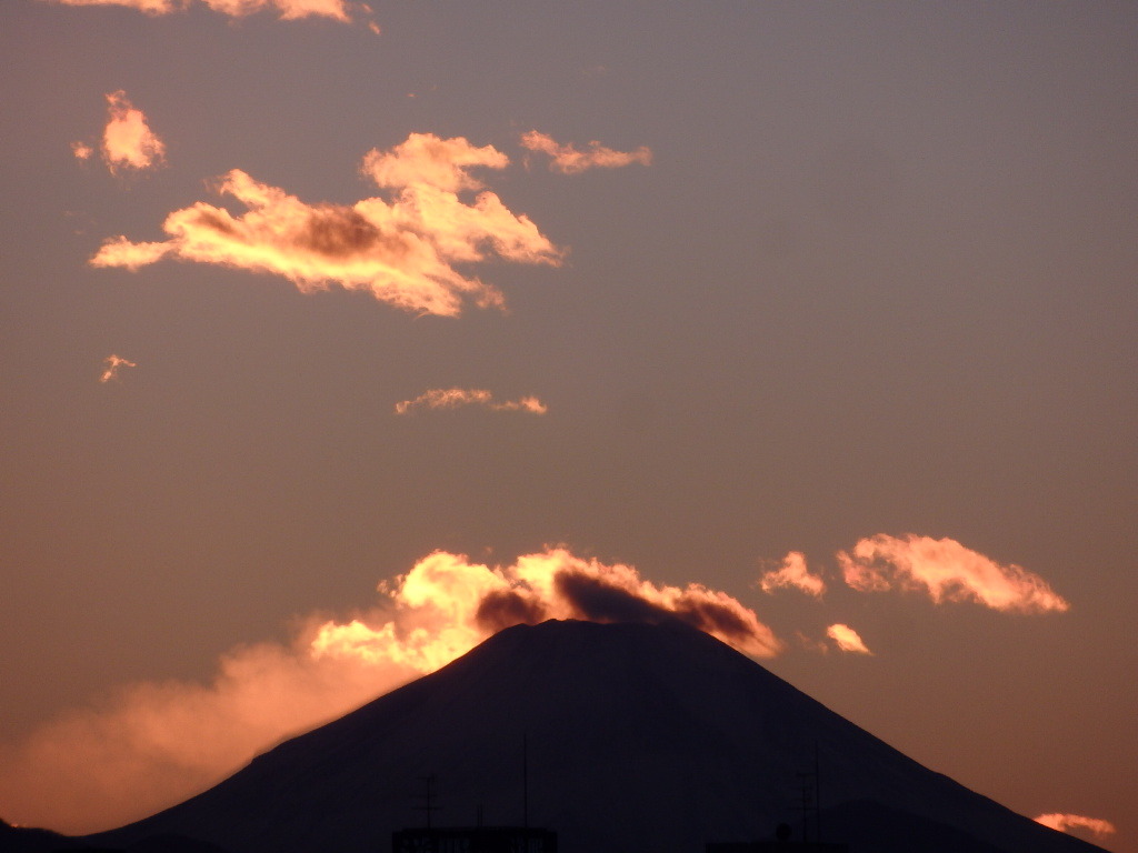 夕焼けの富士山