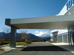 ひょっこり富士山