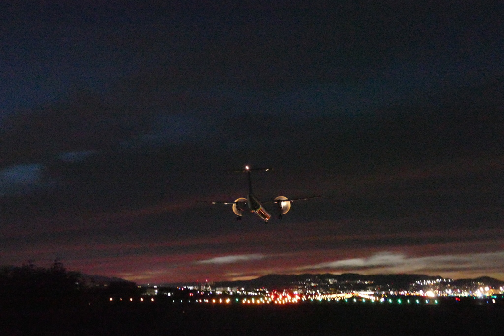 千里川の土手より空活しました