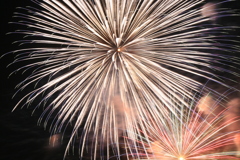 第31回 なにわ淀川花火大会 2019