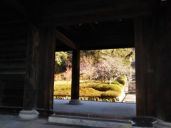 大寺院の入り口