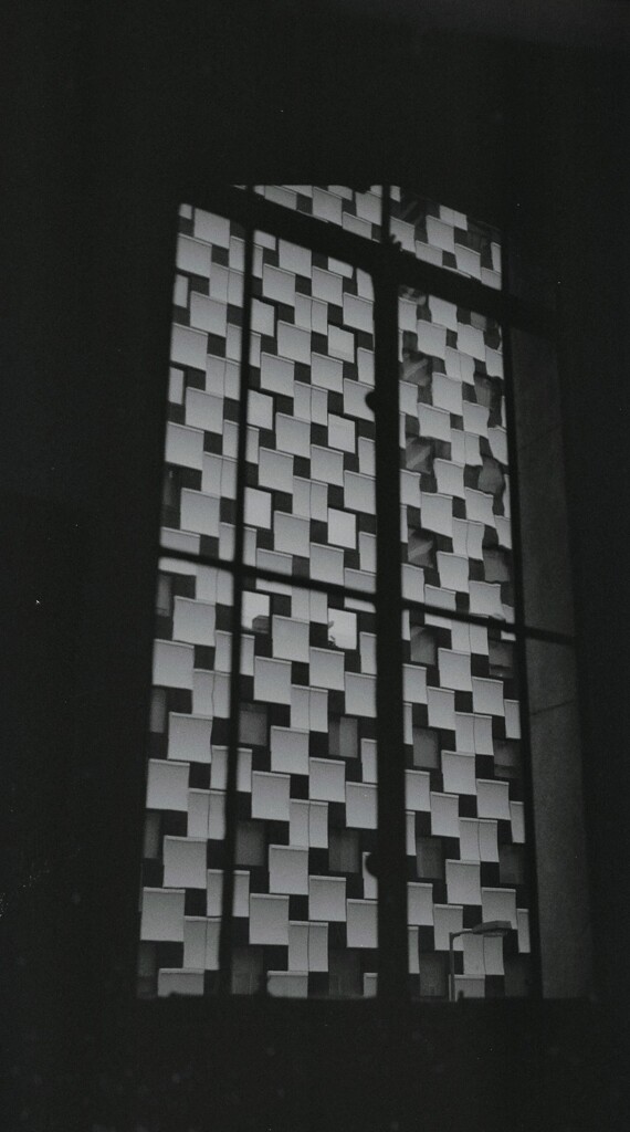 古い窓in新しい窓