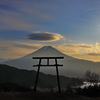 河口浅間神社　遥拝所　天空の鳥居