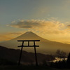 河口浅間神社　遥拝所　天空の鳥居