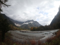 上高地から穂高を望む