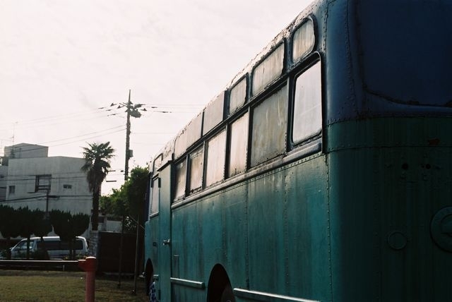 公園にあったバス