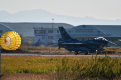 F-2　ドラッグシュート
