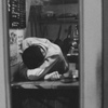 夜を彷徨う