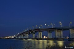 琵琶湖大橋夜景