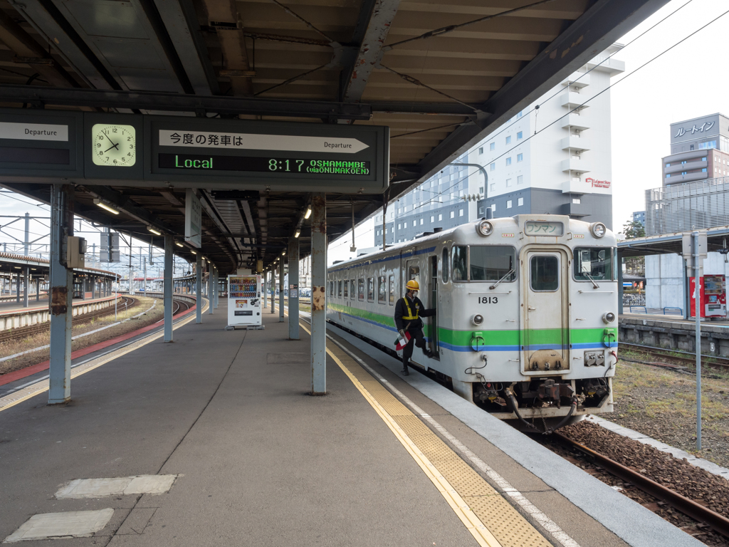 函館駅発長万部行き普通列車