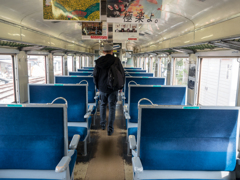 キハ28 車内