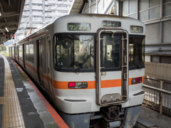 身延線　富士駅