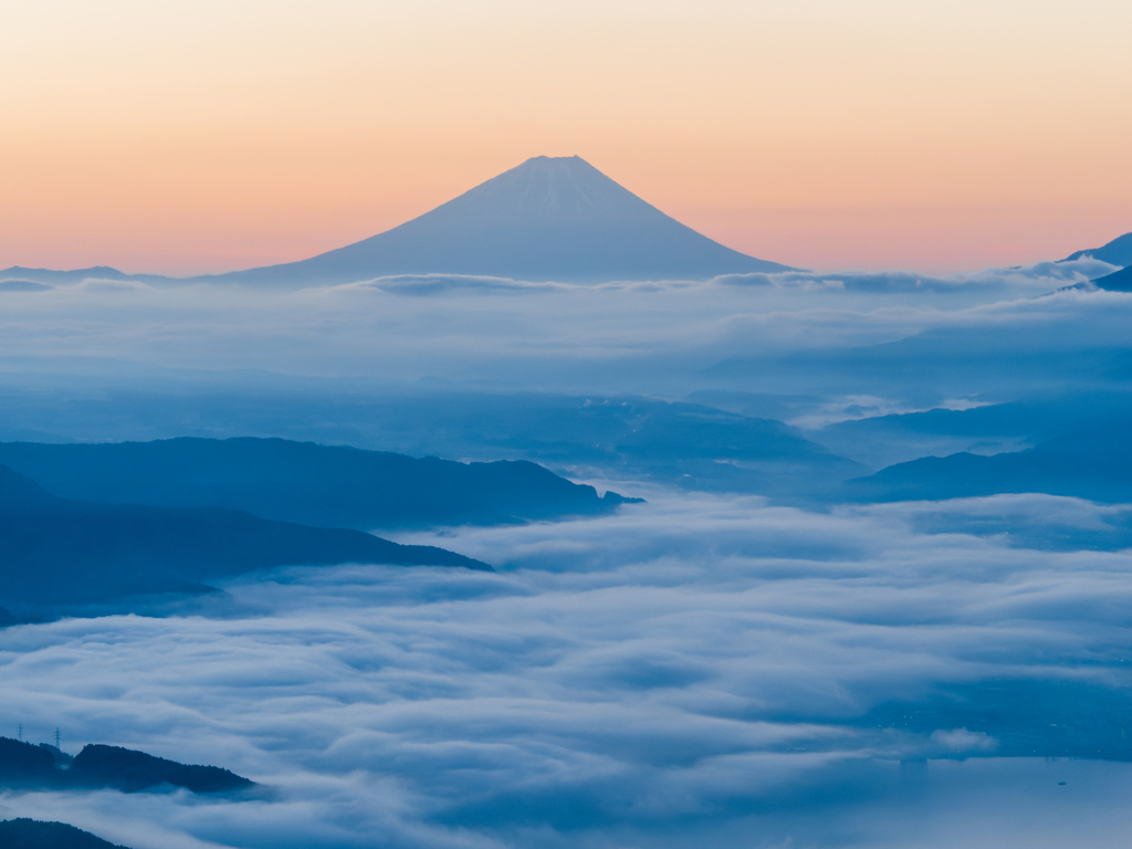 富士と雲海