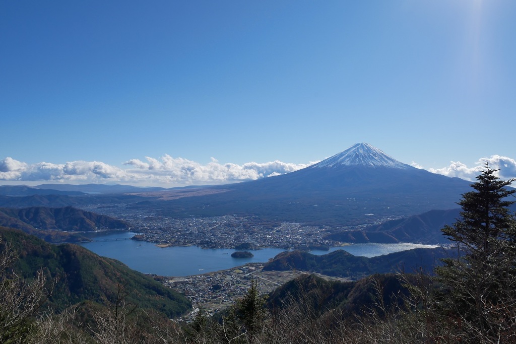 新道峠 by yamaPCX (ID:8296034) 写真共有サイトPHOTOHITO