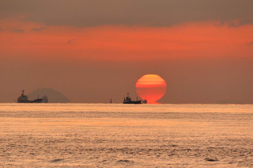 だるま夕日
