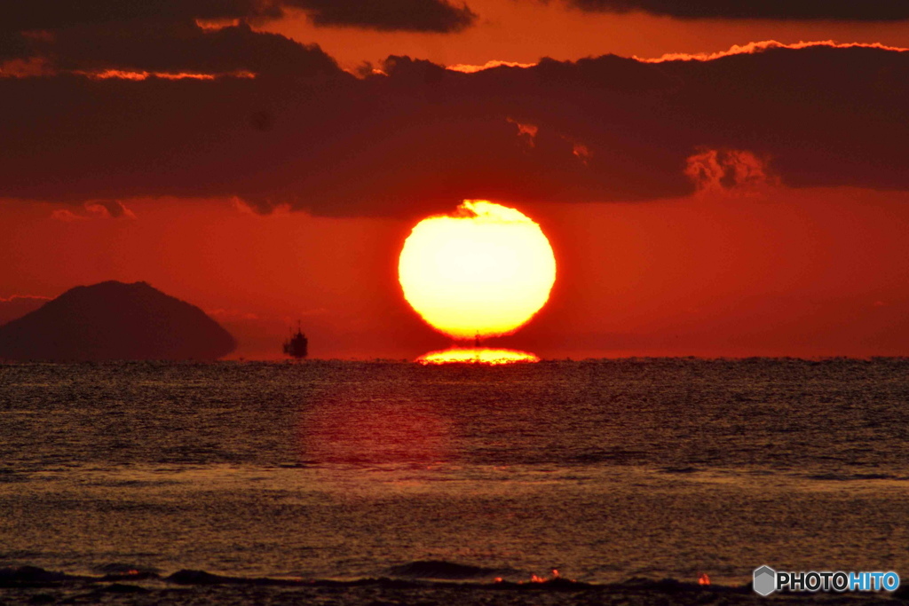 だるま夕日