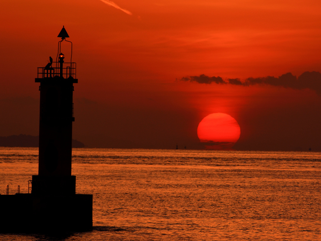 真っ赤な夕日 By い に Id 写真共有サイト Photohito