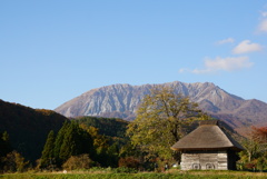 御机のかぶき小屋と大山