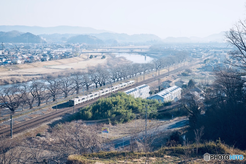 白石川と東北本線