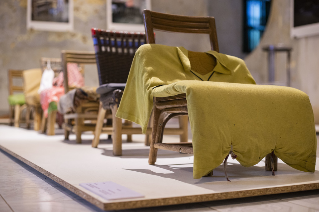 Chair01
