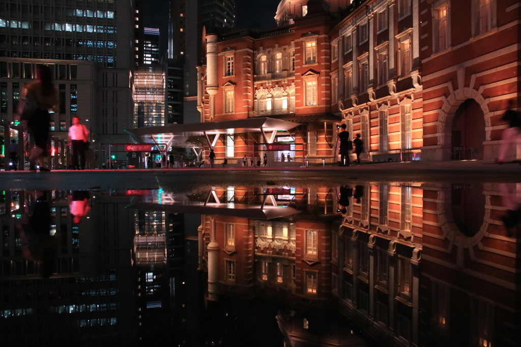 東京駅リフレクション