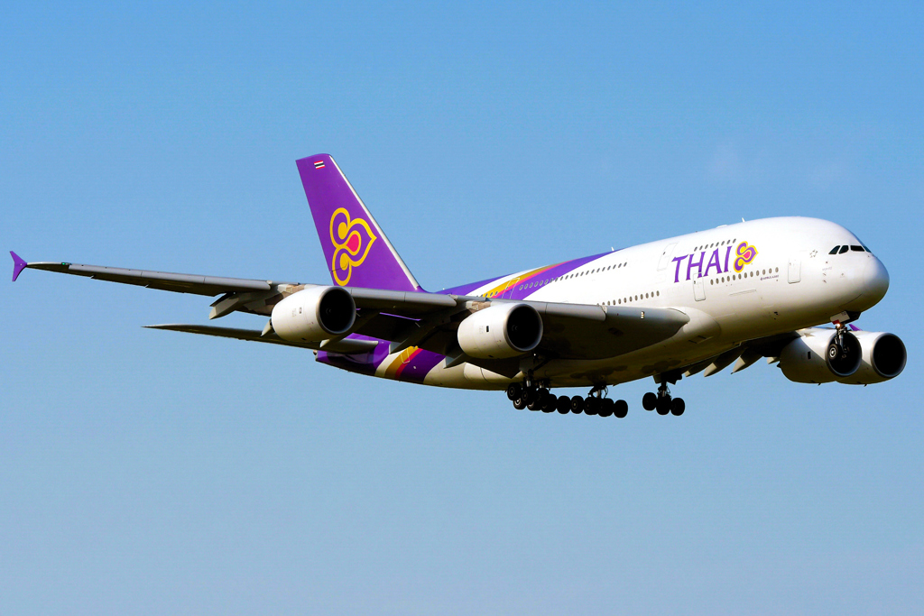 Thai A380 on final approach