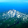 初夏の鳥海山