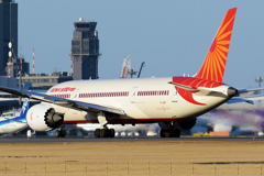 Air India B787 離陸滑走
