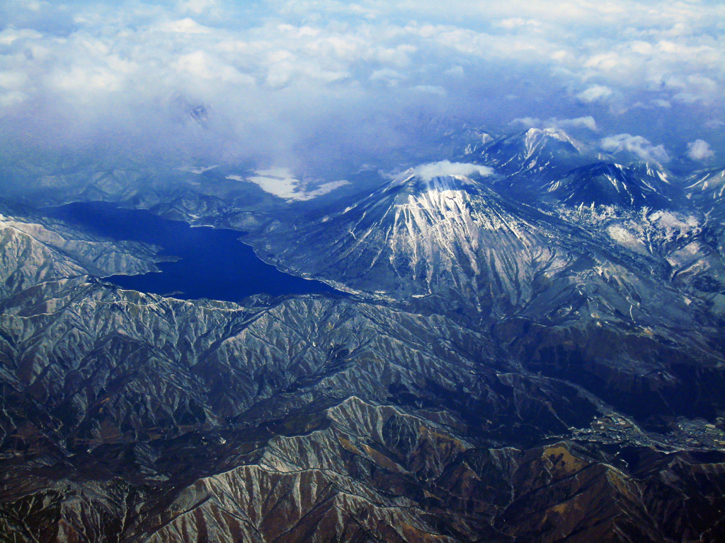 中禅寺湖・男体山2008FEB