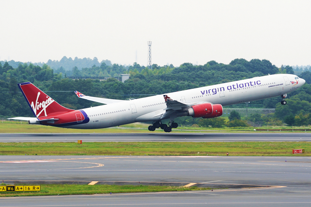 Virgin A340 liftoff
