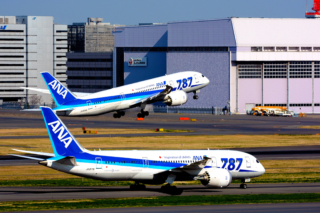 B787 羽田