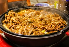 煮えたぎる和牛
