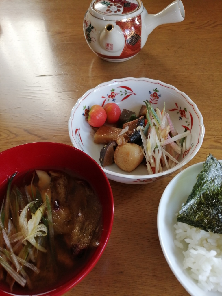 朝食