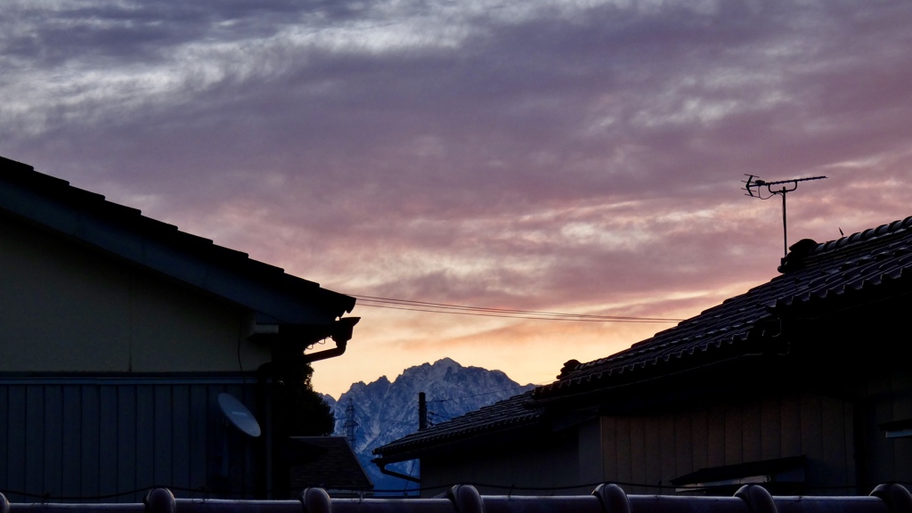 劔岳だけ見えます