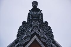 古寺の甍