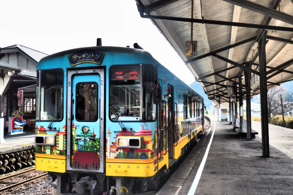長良川鉄道　ラッピング電車