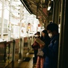 ホームにて（film）