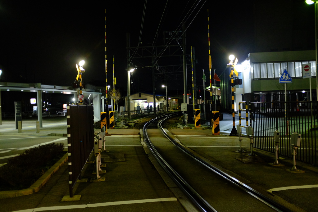 新西金沢駅