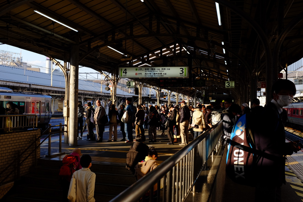 JR岡山駅　３－４番ホーム　夕焼け