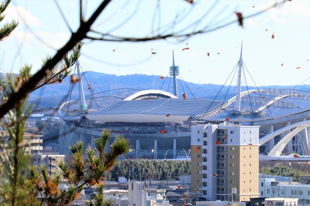 寒風の豊田スタジアム
