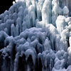 湧水広場の氷瀑