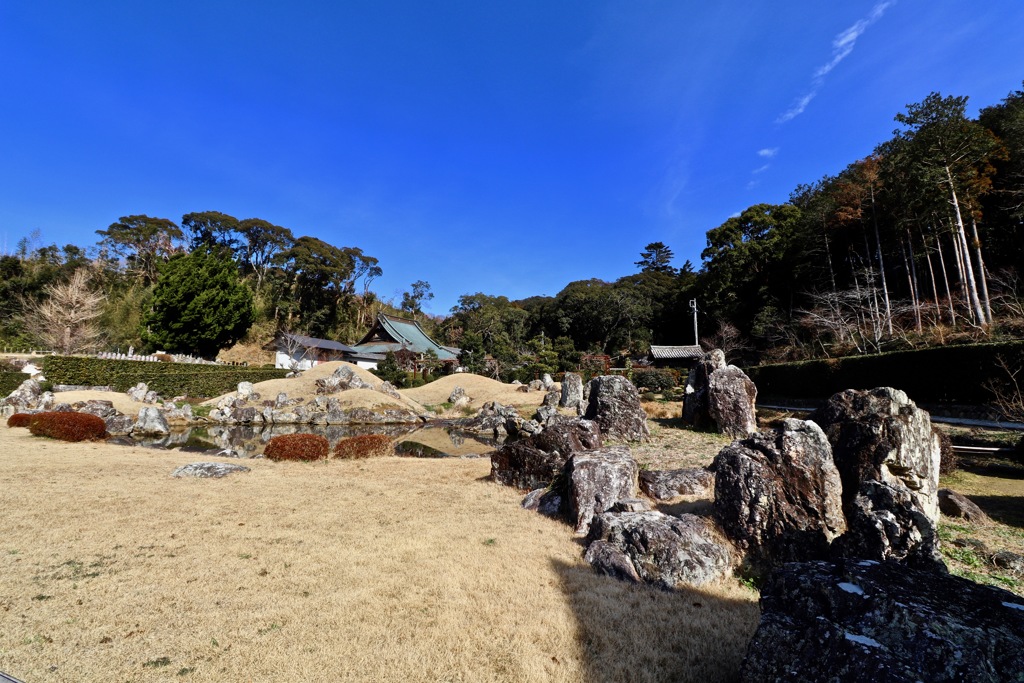 摩訶耶寺の庭園